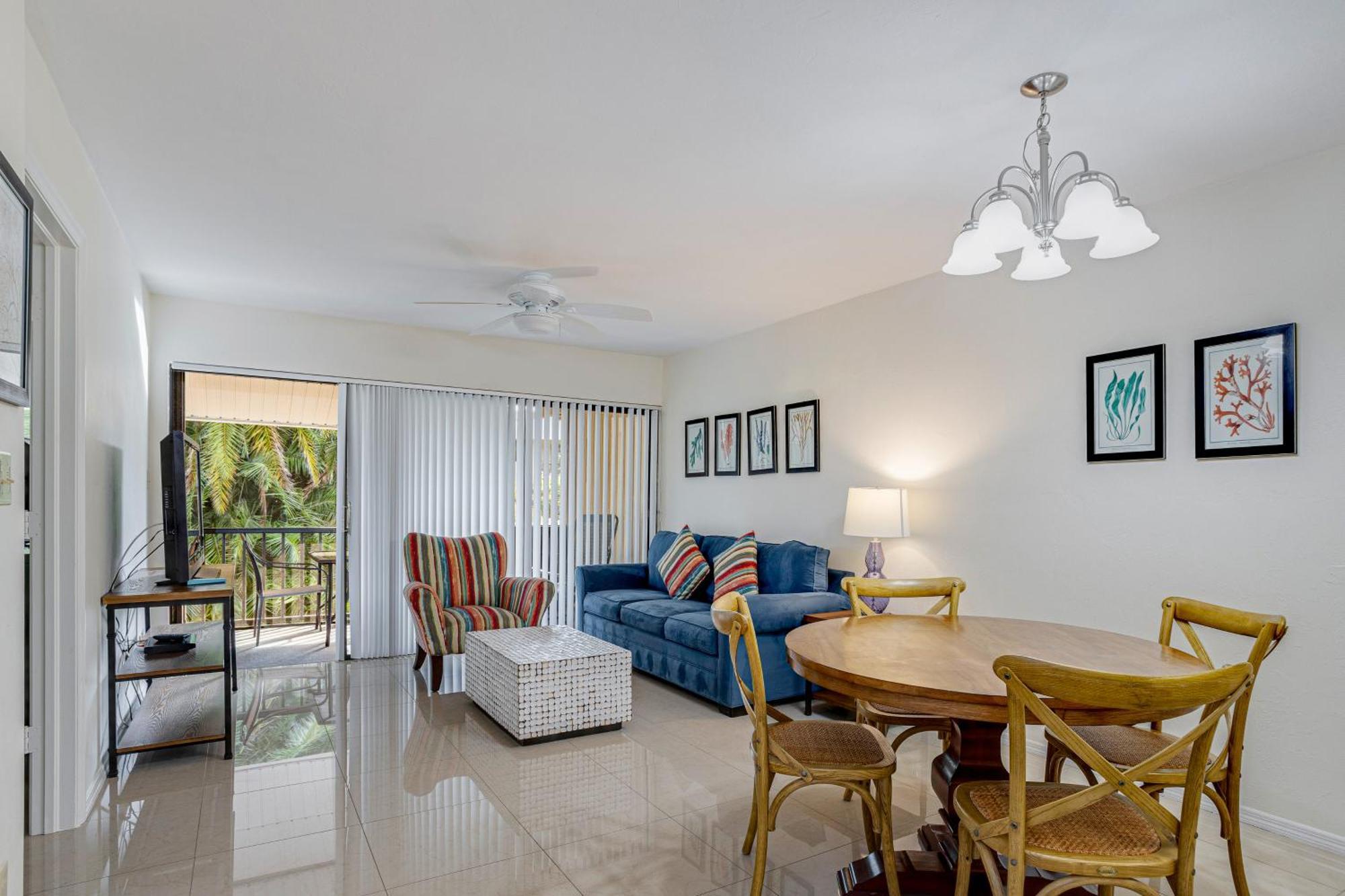 Sandy Shores Naples Room photo
